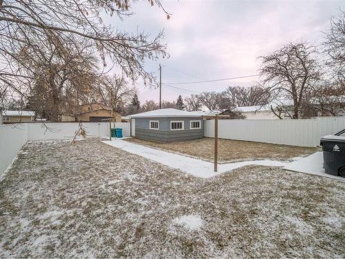 1907 1 Avenue North, Lethbridge, AB - Outdoor