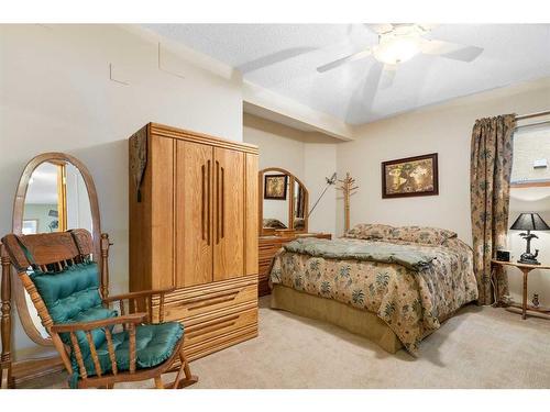 14 Eagleview Gate, Cochrane, AB - Indoor Photo Showing Bedroom