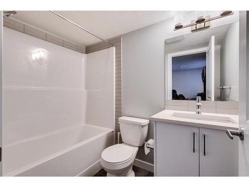 1324 Sage Hill Grove Nw, Calgary, AB - Indoor Photo Showing Bathroom