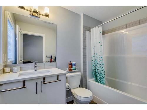 1324 Sage Hill Grove Nw, Calgary, AB - Indoor Photo Showing Bathroom