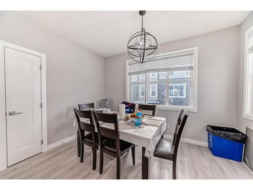 6467 128 Avenue Ne, Calgary, AB - Indoor Photo Showing Dining Room