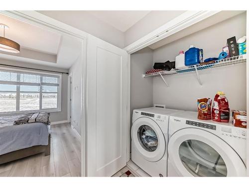 6467 128 Avenue Ne, Calgary, AB - Indoor Photo Showing Laundry Room