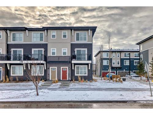 6467 128 Avenue Ne, Calgary, AB - Outdoor With Balcony With Facade