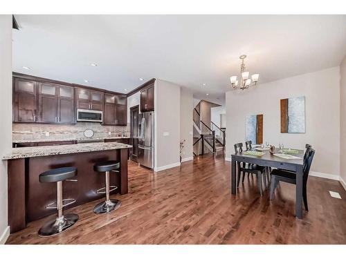 2416 1 Avenue Nw, Calgary, AB - Indoor Photo Showing Dining Room