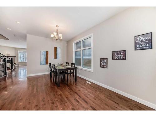 2416 1 Avenue Nw, Calgary, AB - Indoor Photo Showing Dining Room