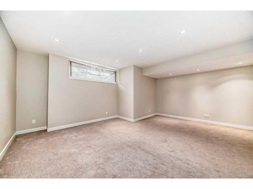 2416 1 Avenue Nw, Calgary, AB - Indoor