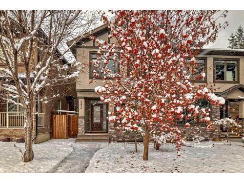 2416 1 Avenue Nw, Calgary, AB - Outdoor