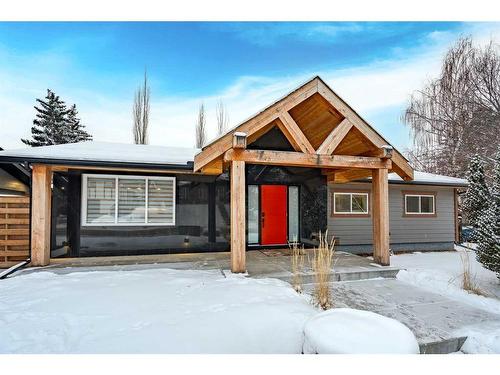 7107 Silver Springs Road Nw, Calgary, AB - Outdoor