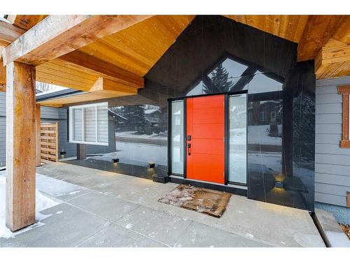 7107 Silver Springs Road Nw, Calgary, AB - Outdoor With Exterior