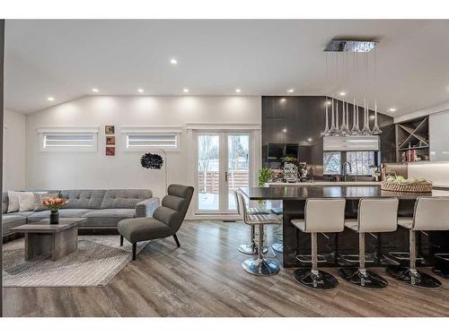 7107 Silver Springs Road Nw, Calgary, AB - Indoor