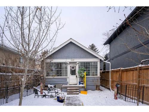 2232 5 Avenue Nw, Calgary, AB - Outdoor