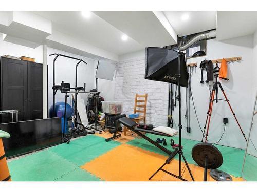 2232 5 Avenue Nw, Calgary, AB - Indoor Photo Showing Gym Room