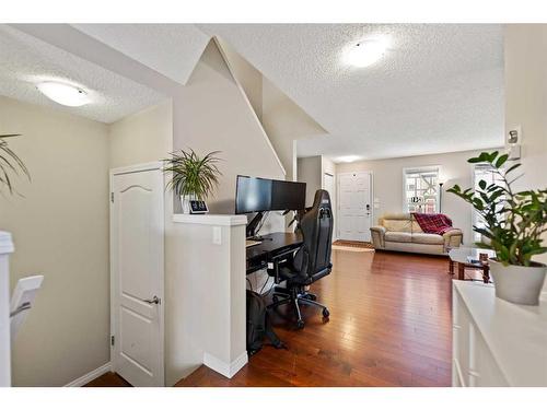 241 Elgin Meadows Park Se, Calgary, AB - Indoor