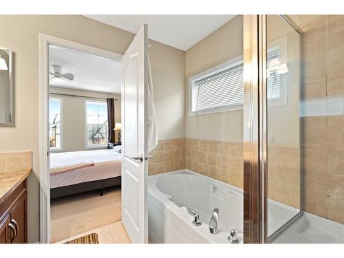 241 Elgin Meadows Park Se, Calgary, AB - Indoor Photo Showing Bathroom