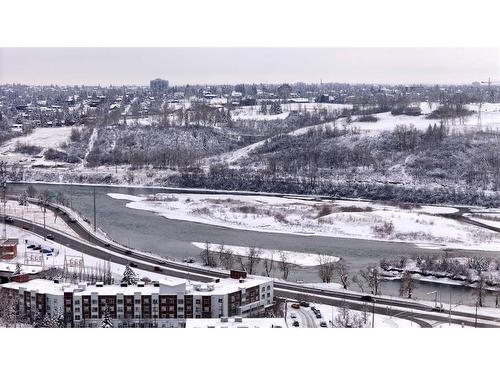 2326 3 Avenue Nw, Calgary, AB - Outdoor With View