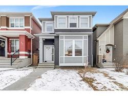 99 EVANSBOROUGH Crescent NW Calgary, AB T3P 0M3