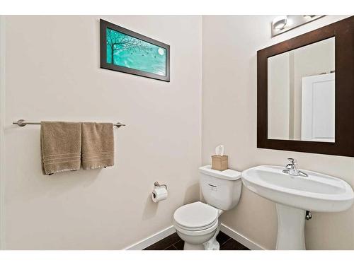 11 Storm Mountain Place, Okotoks, AB - Indoor Photo Showing Bathroom