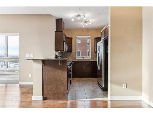 515-35 Inglewood Park Se, Calgary, AB - Indoor Photo Showing Other Room