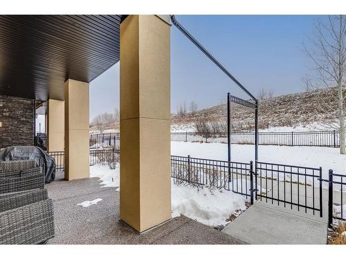 125 Cranbrook Villas Se, Calgary, AB - Outdoor With Exterior