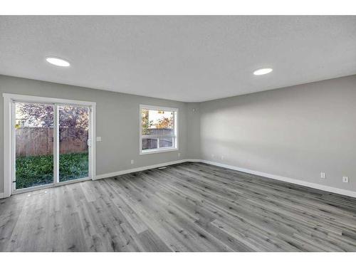 252 Coral Springs Mews Ne, Calgary, AB - Indoor Photo Showing Other Room