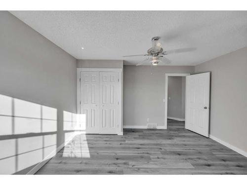 252 Coral Springs Mews Ne, Calgary, AB - Indoor Photo Showing Other Room