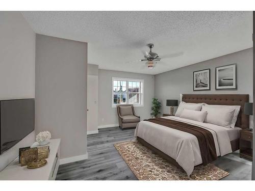 252 Coral Springs Mews Ne, Calgary, AB - Indoor Photo Showing Bedroom