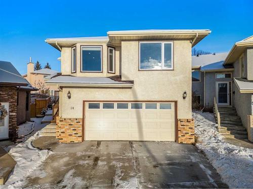 14 Deerview Heights Se, Calgary, AB - Outdoor With Facade