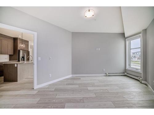 2210-681 Savanna Boulevard Ne, Calgary, AB - Indoor