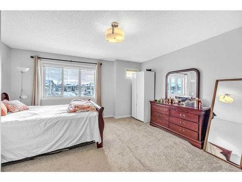 226 Saddlelake Terrace Ne, Calgary, AB - Indoor Photo Showing Bedroom