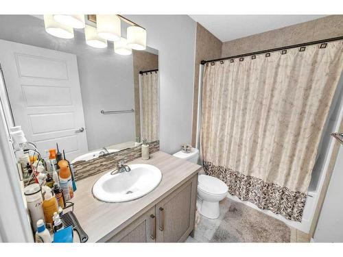 226 Saddlelake Terrace Ne, Calgary, AB - Indoor Photo Showing Bathroom