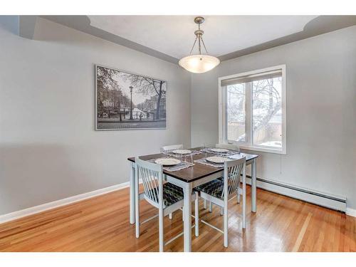 124 Haverhill Road Sw, Calgary, AB - Indoor Photo Showing Dining Room