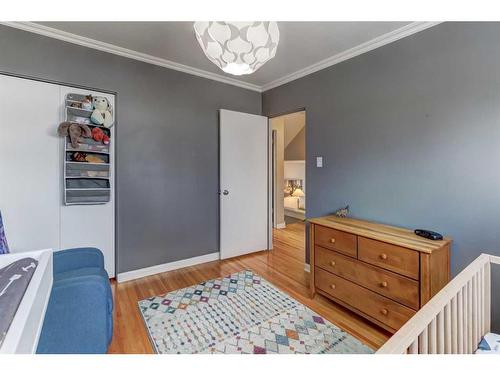 124 Haverhill Road Sw, Calgary, AB - Indoor Photo Showing Bedroom