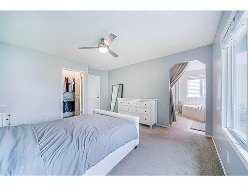 216 Cougar Ridge Drive Sw, Calgary, AB - Indoor Photo Showing Bedroom