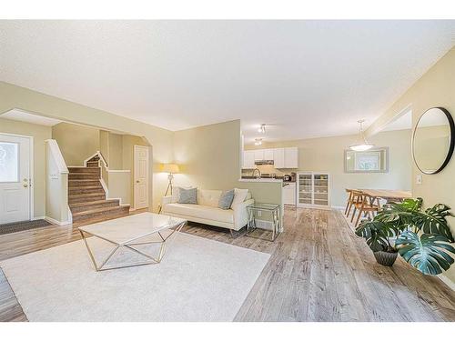 216 Cougar Ridge Drive Sw, Calgary, AB - Indoor Photo Showing Living Room