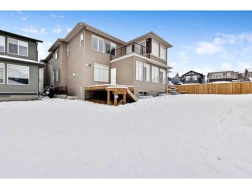 58 Lucas Cove Nw, Calgary, AB - Outdoor