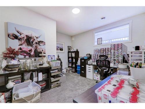 256 Cranbrook Drive Se, Calgary, AB - Indoor