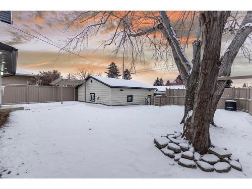 619 Arlington Drive Se, Calgary, AB - Outdoor