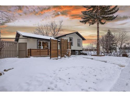 619 Arlington Drive Se, Calgary, AB - Outdoor