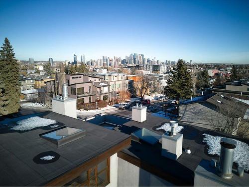 2003 27 Avenue Sw, Calgary, AB - Outdoor With View