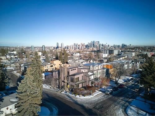 2003 27 Avenue Sw, Calgary, AB - Outdoor With View