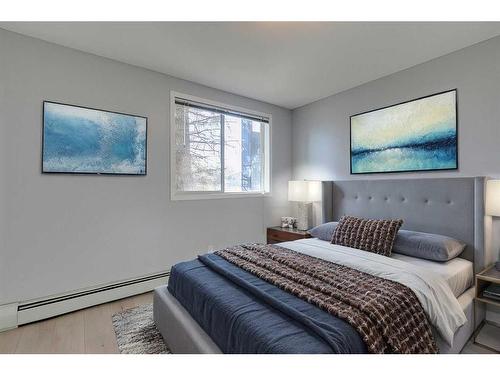 119-2022 Canyon Meadows Drive Se, Calgary, AB - Indoor Photo Showing Bedroom