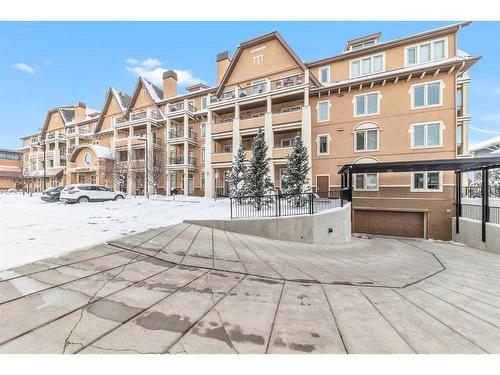 408-10 Mahogany Mews Se, Calgary, AB - Outdoor With Facade