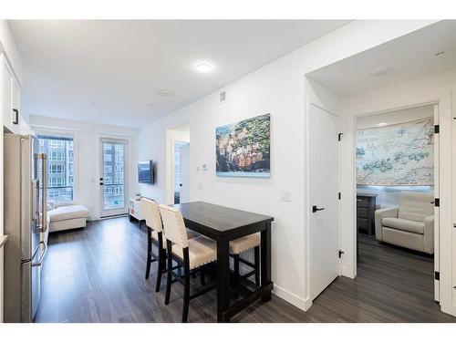 401-4138 University Avenue Nw, Calgary, AB - Indoor Photo Showing Dining Room