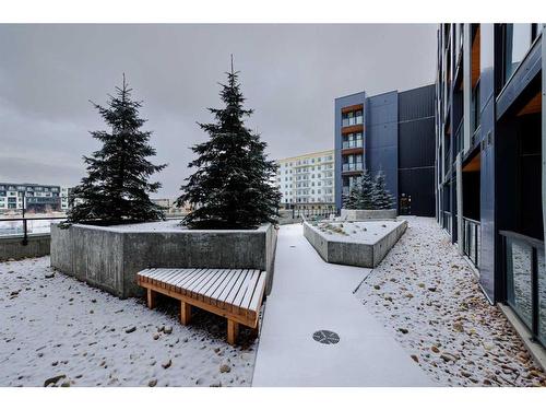 401-4138 University Avenue Nw, Calgary, AB - Outdoor