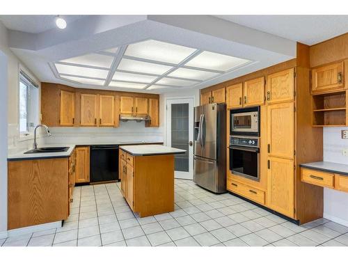 56 Edendale Way Nw, Calgary, AB - Indoor Photo Showing Kitchen