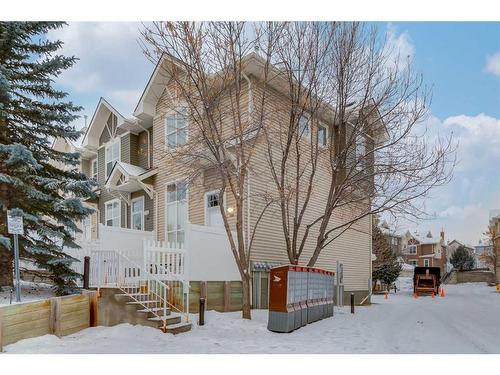 303 Toscana Gardens Nw, Calgary, AB - Outdoor With Facade