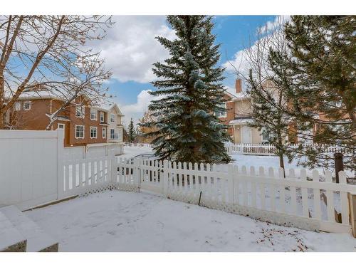 303 Toscana Gardens Nw, Calgary, AB - Outdoor