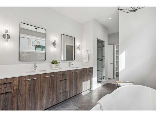 114 Valour Circle Sw, Calgary, AB - Indoor Photo Showing Bathroom