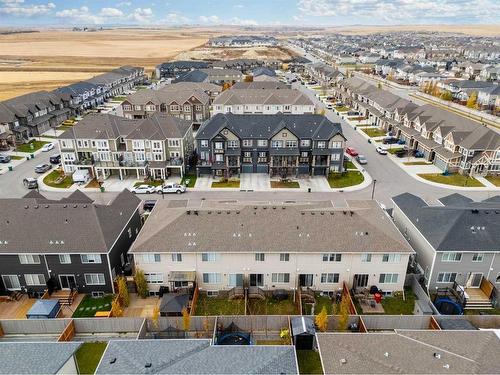 345 Hillcrest Square Sw, Airdrie, AB - Outdoor With View