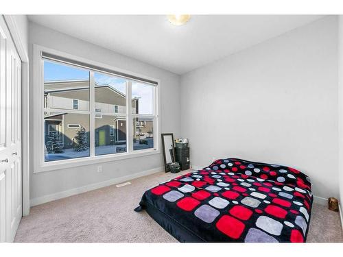 105-65 Belvedere Point Se, Calgary, AB - Indoor Photo Showing Bedroom